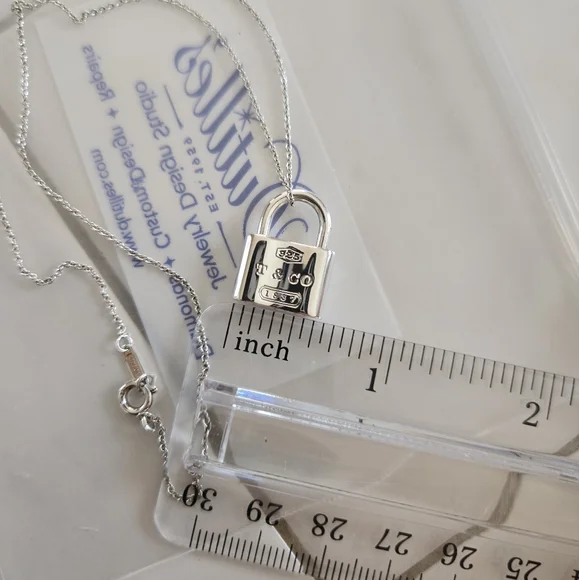 Pristine Authentic Tiffany & Co. Padlock Charm Pendant Necklace - Picture 11 of 13